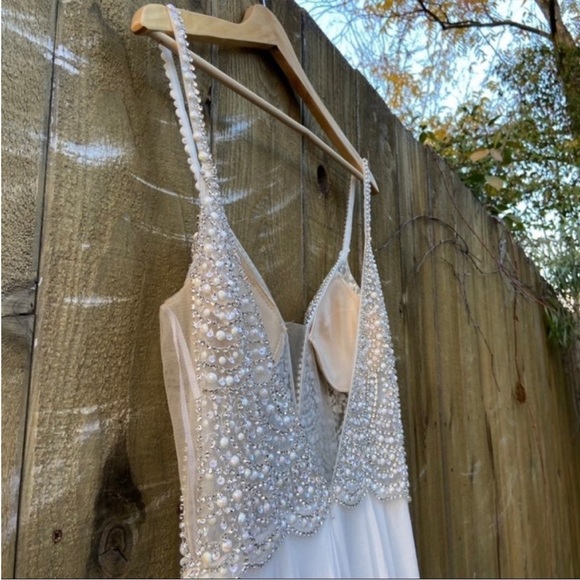White True Love Beaded Rhinestone Wedding Gown 🌿 - Picture 6 of 12